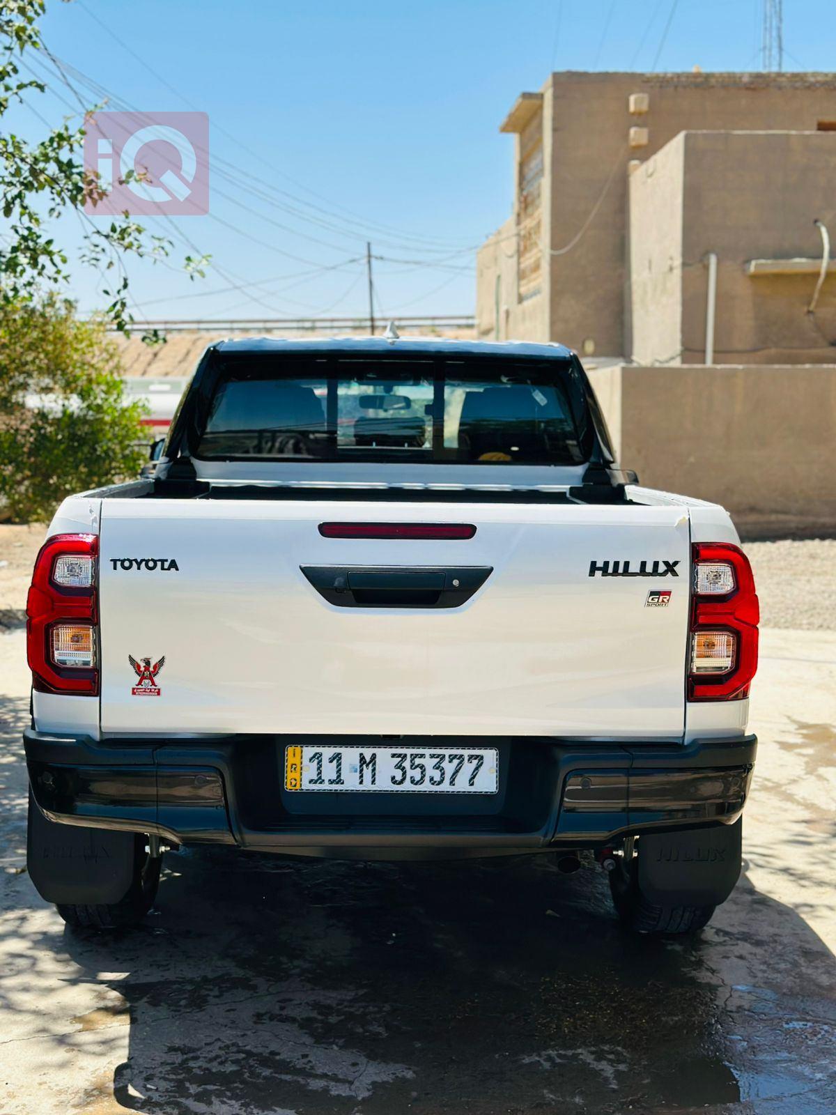 تۆیۆتا هایلۆکس